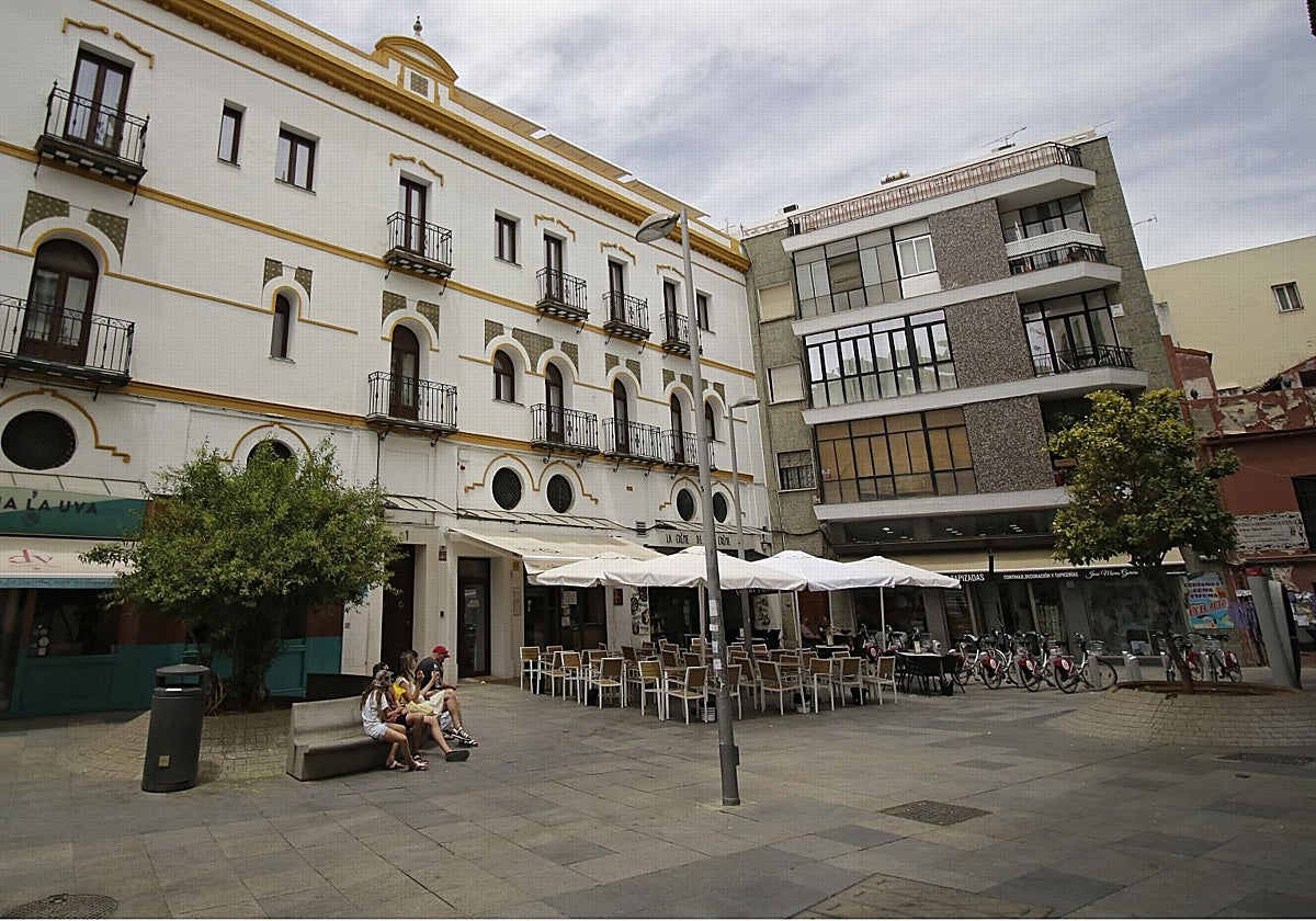 El Ayuntamiento de Sevilla rebajará los montículos de la zona próxima a la Plaza de la Encarnación