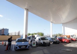 Las 10 gasolineras más baratas de Sevilla, según la OCU