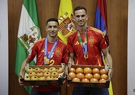 Fabián y Jesús Navas valen su peso en oro… y en tomates