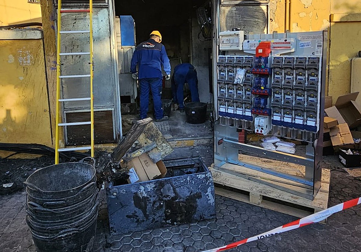 Imagen de cómo ha quedado el centro de transformación de la calle Gaviota en Los Pajaritos