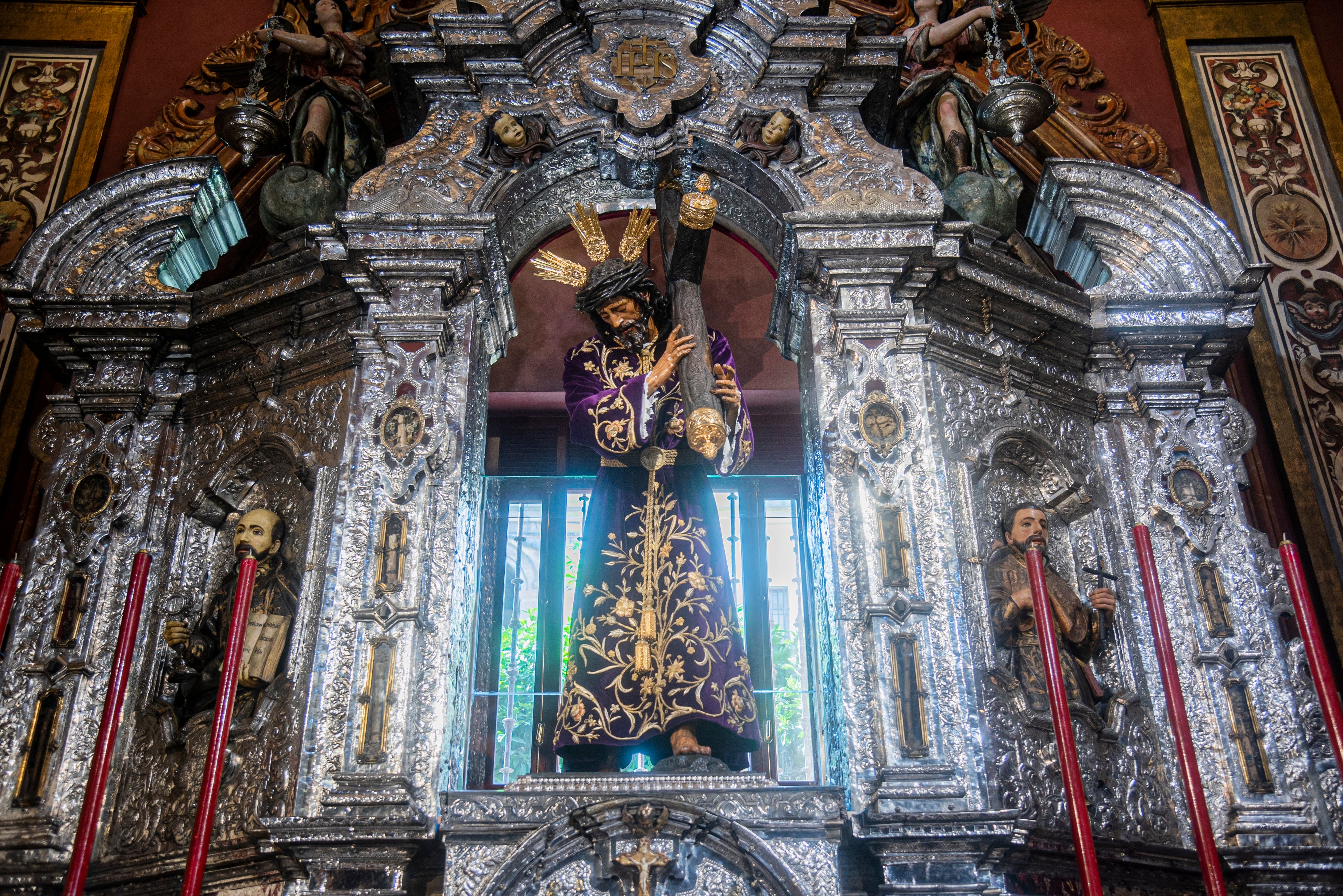 El Señor de Pasión en la capilla sacramental