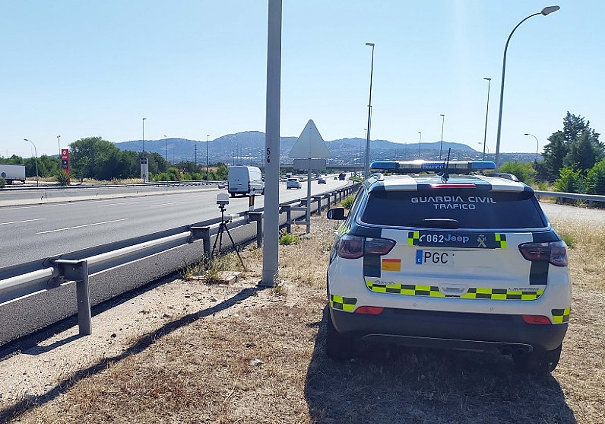 Imagen de archivo de un radar de la Guardia Civil