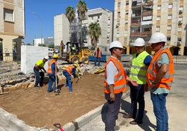 Endesa logra sustituir «en tiempo récord» los cuatro transformadores quemados en Torreblanca, Polígono Sur y Los Pajaritos