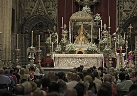 Sevilla ya espera a la Virgen de los Reyes, en imágenes