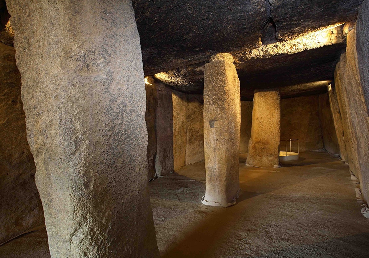 Interior del Dolmen de Antequera