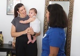 Casi un centenar de familias piden 'canguros' en Sevilla con la vuelta al colegio