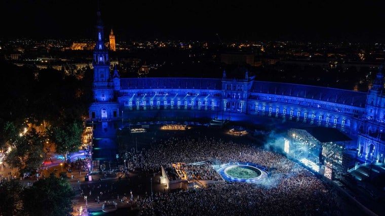 Icónica Fest en la Plaza de España de Sevilla