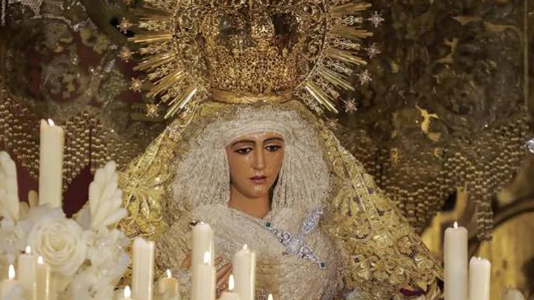 Casi 40 horas seguidas de procesiones en Sevilla: Así serán los itinerarios de los traslados de la Magna