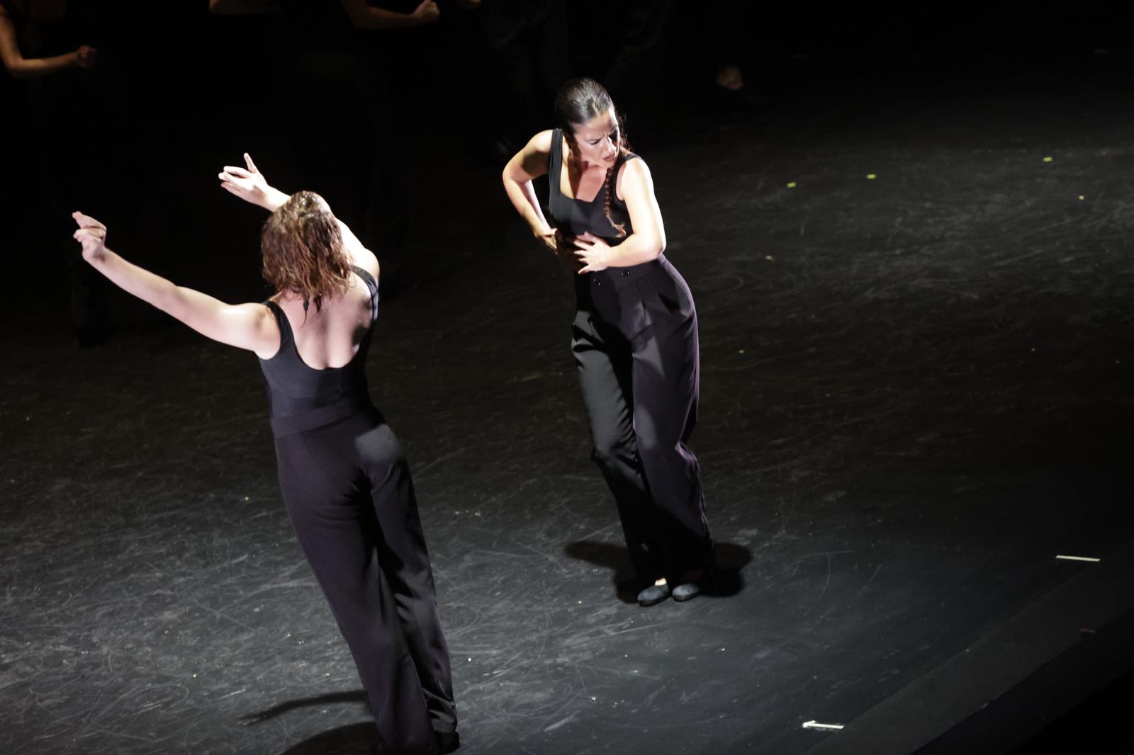 Un instante del espectáculo 'Comedia sin título', de la coreógrafa Úrsula López, en el Teatro Central 