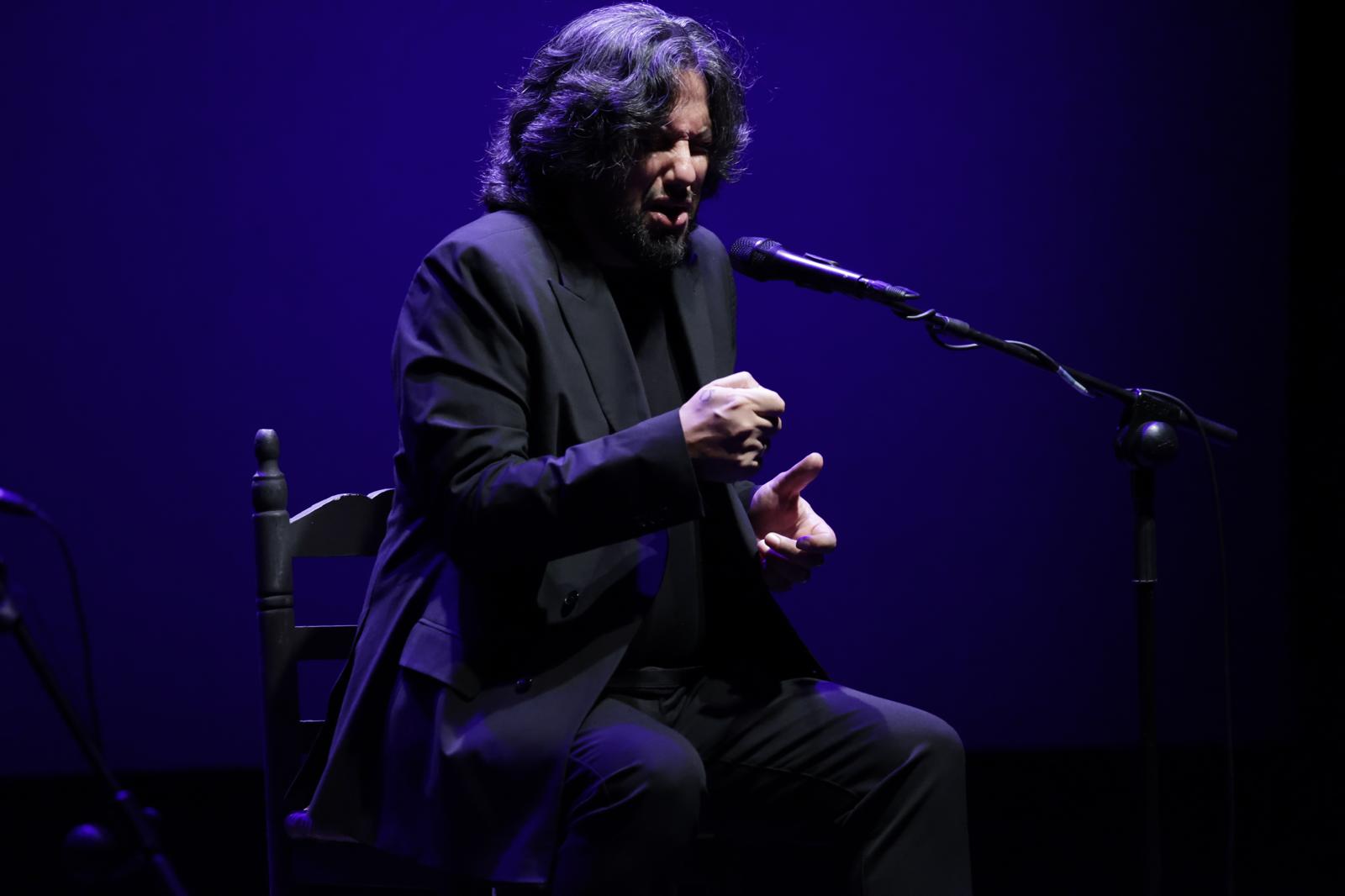 Momento de la actuación de El Turry & El Perrete dentro de la Bienal de Flamenco