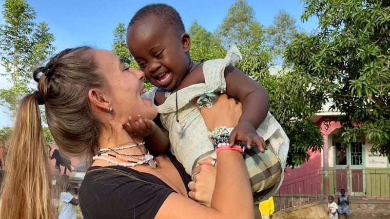 María Galán, líder de la ONG Babies Uganda, que gestiona dos orfanatos, tres colegios y una clínica en ese país africano