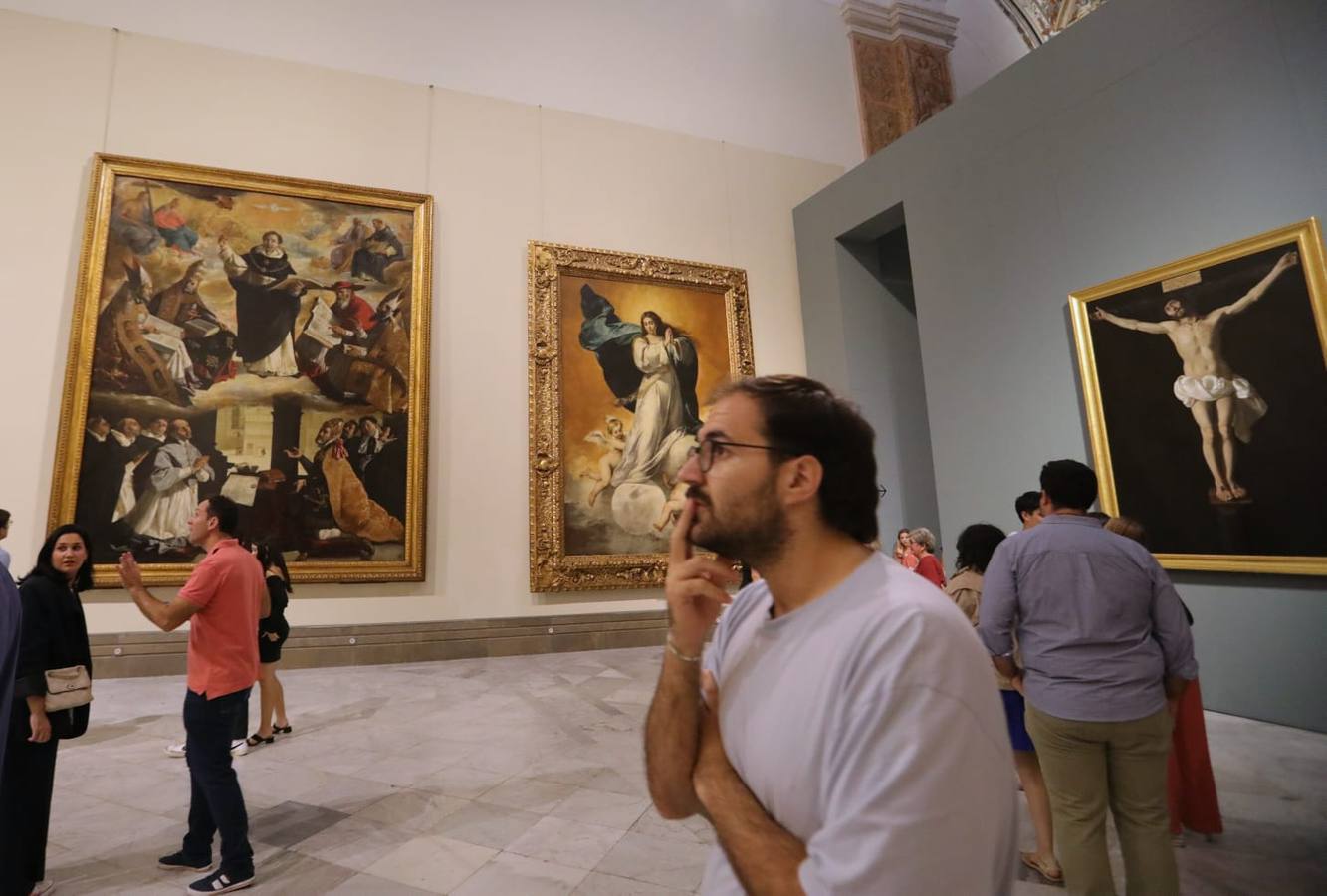 El Museo de Bellas Artes recibió cientos de visitas durante la noche