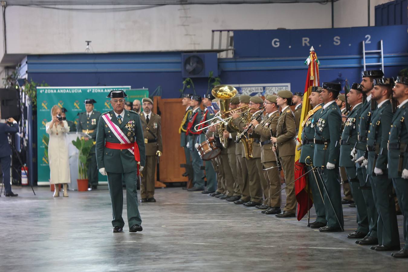 Celebración del día de la Virgen del Pilar en la comandancia de la Guardia Civil de Sevilla