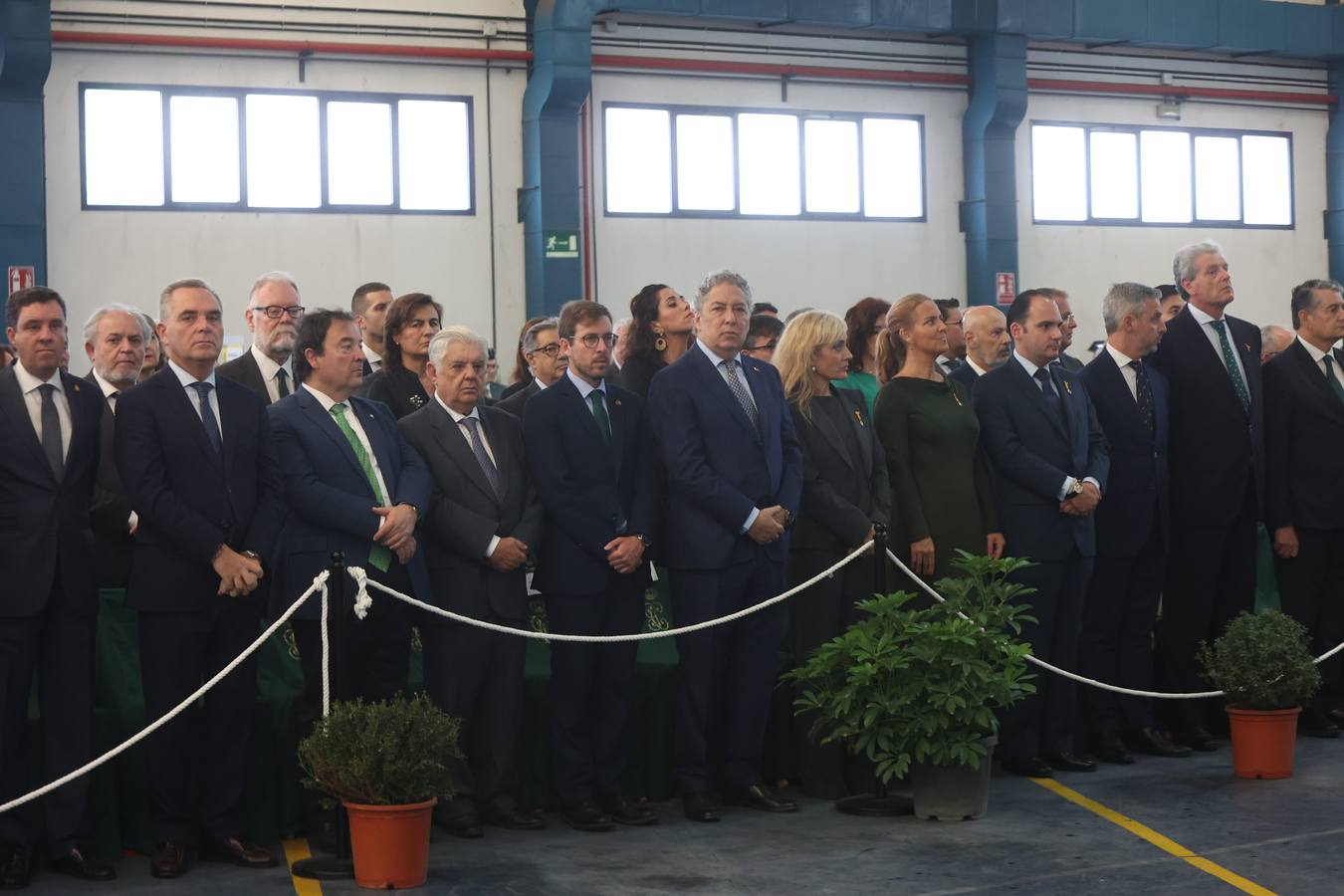 Celebración del día de la Virgen del Pilar en la comandancia de la Guardia Civil de Sevilla