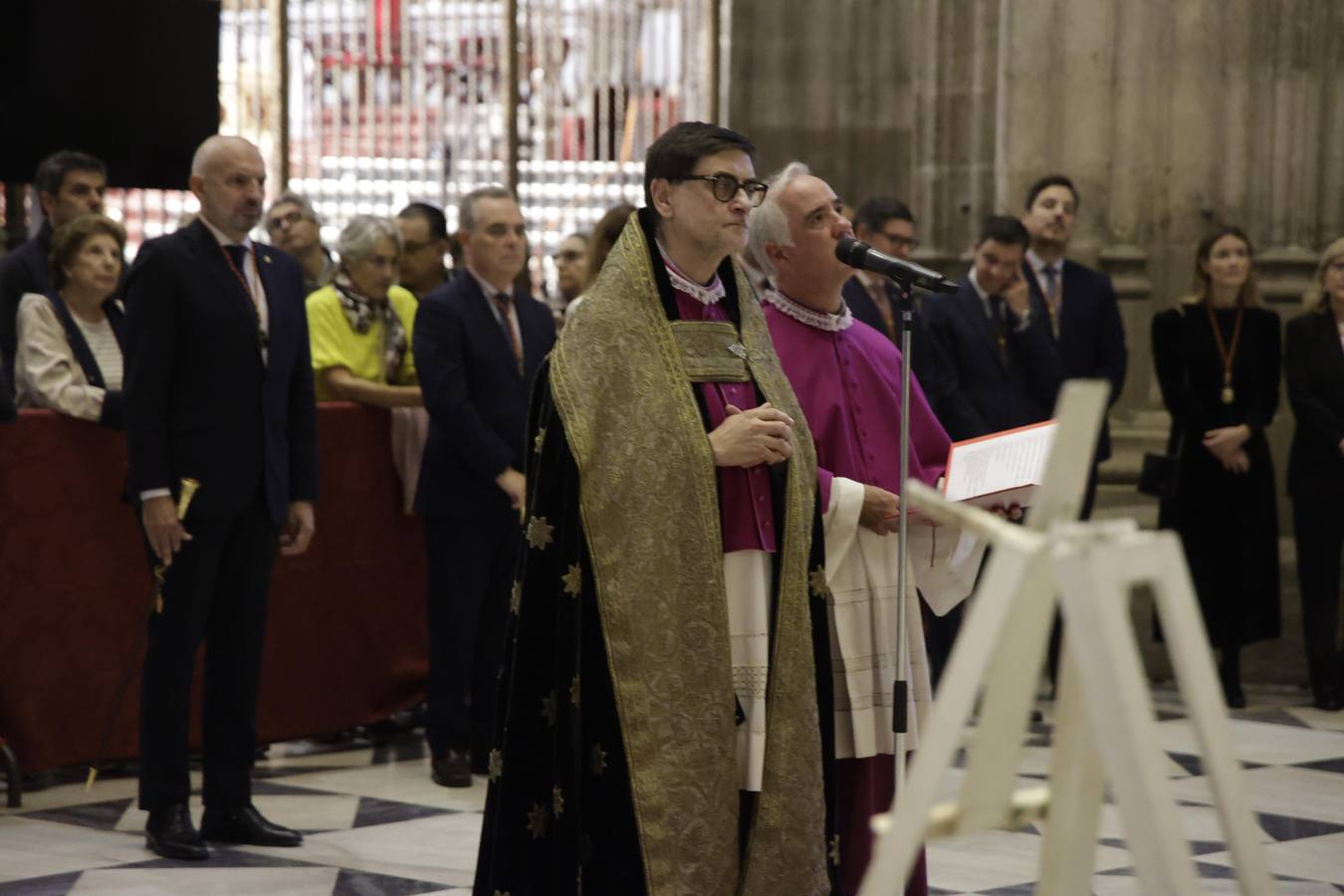 Homenaje ante la tumba de Colón en la Catedral de Sevilla y Te Deum en la capilla de la Virgen de la Antigua