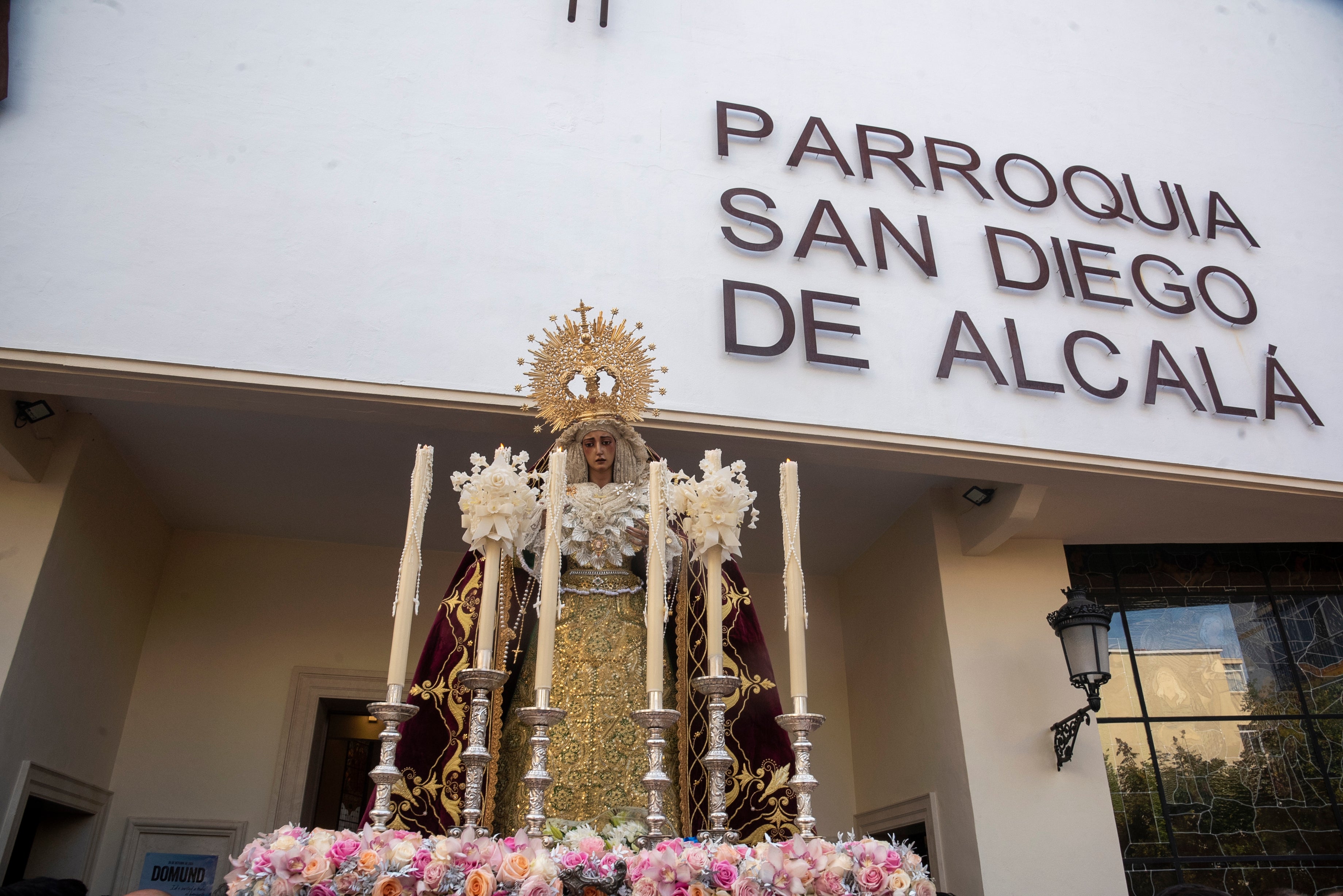 La Virgen de la Paz en el rosario de la aurora