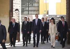 El Rey inaugura la exposición de los Machado en Sevilla, en imágenes