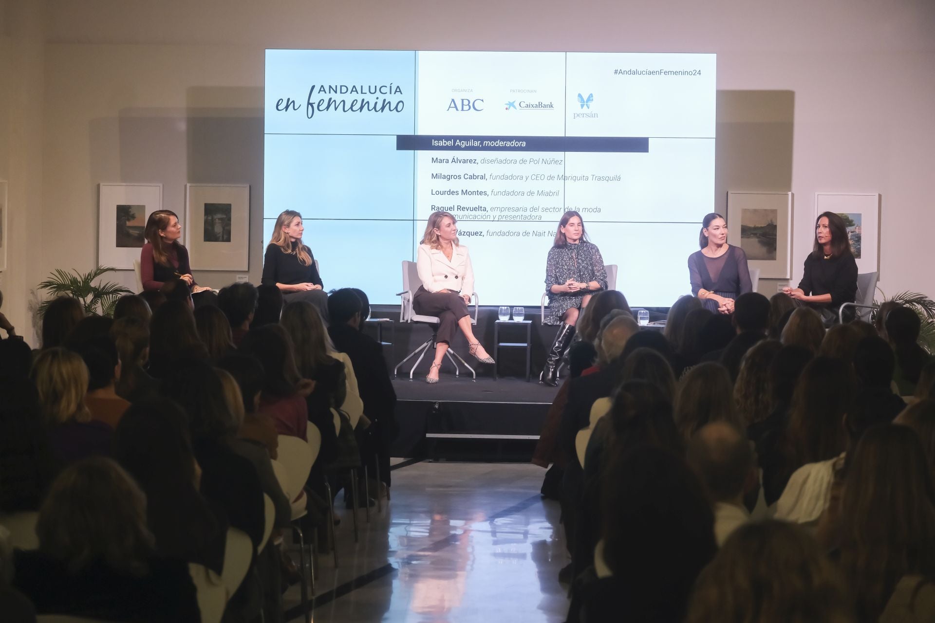 Isabel Aguilar, Mara Álvarez, Milagros Cabral, Lourdes Montes, Raquel Revuelta y Marta Vázquez