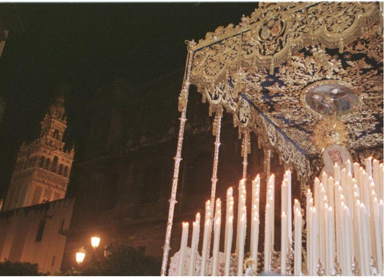 La Estrella en la avenida de la Constitución