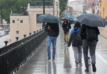 El tiempo en Sevilla: estas son las zonas en las que más va a llover y las peores horas por el paso de la DANA