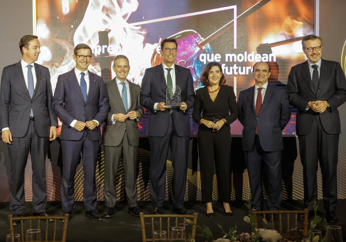 Asistentes a la ceremonia del Premio Emprendedor del Año 2024 de EY