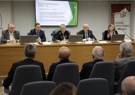 Homenaje «in memoriam» a Enrique Fuentes Quintana en Sevilla en el centenario de su nacimiento