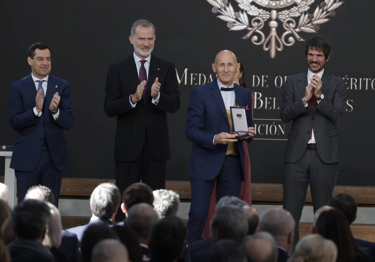Acto de entrega de las Medallas de Bellas Artes celebrado en Sevilla