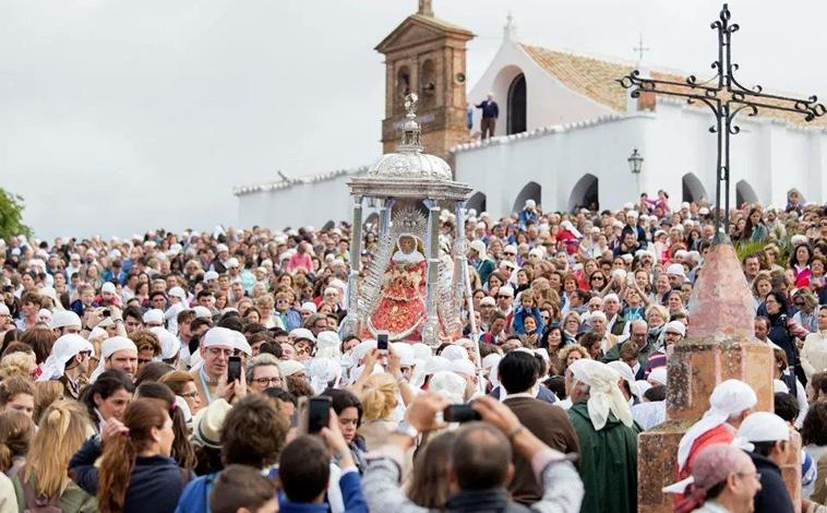 Imagen principal - La Virgen de Setefilla, patrona de Lora del Río