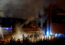 El Auditorio Rocío Jurado de Sevilla adjudicó su contrato de seguridad sólo dos días antes del incendio