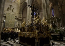 Las históricas imágenes del Gran Poder, Cachorro y las Esperanzas juntas en la Catedral