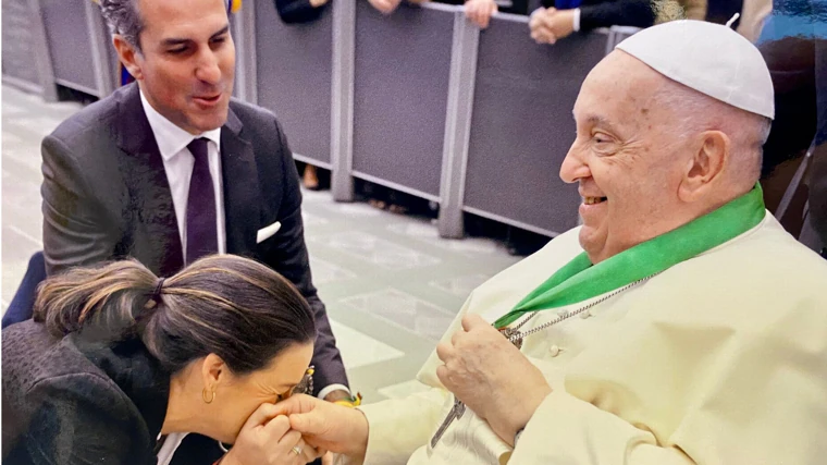 La imagen. El Papa rociero de Triana