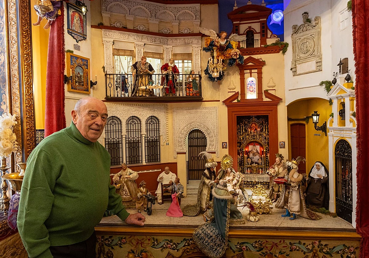 El hijo de Rogelio Gómez 'Trifón' ideó este exclusivo belén con detalles del barrio del Arenal