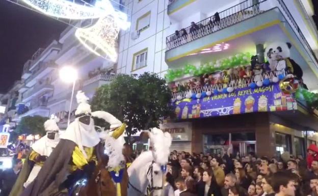 Los mejores lugares para ver la Cabalgata de Reyes Magos de Sevilla 2025