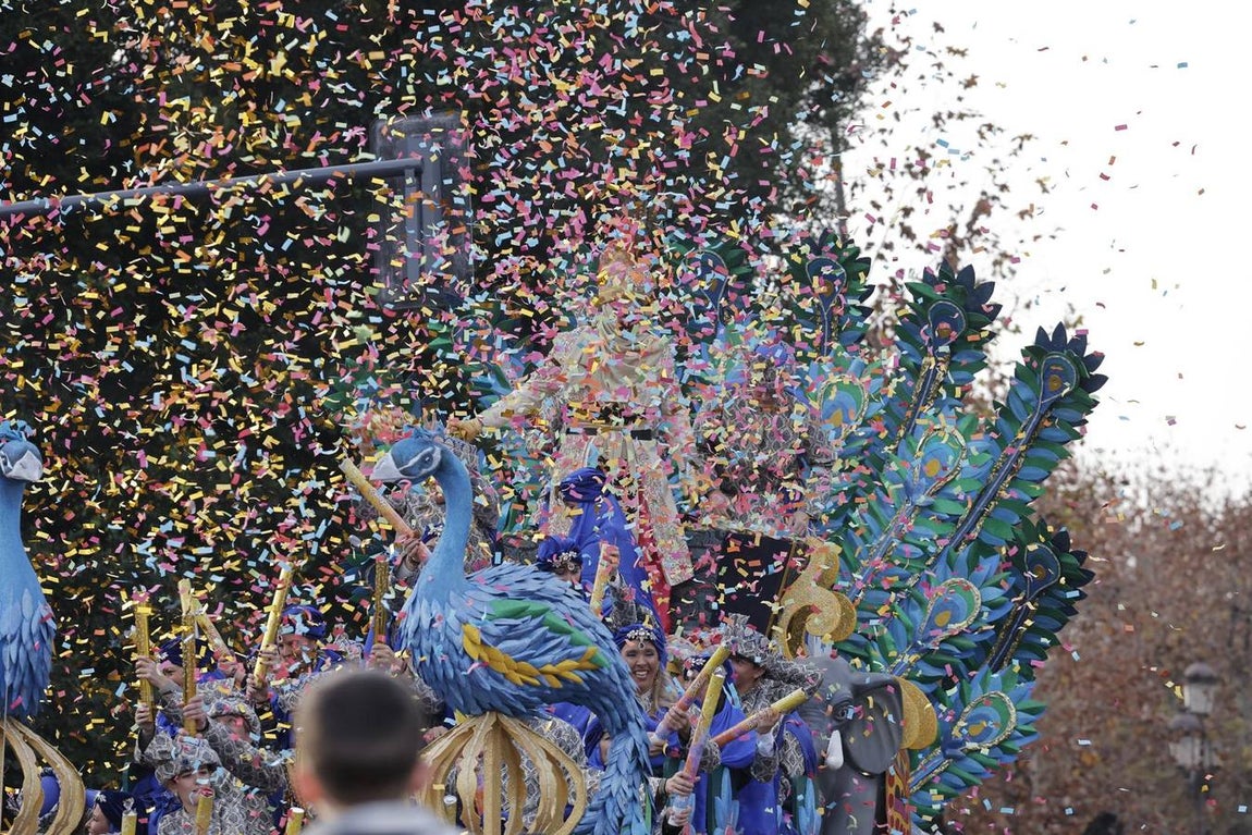 Primeros momentos de la Cabalgata de Reyes Magos de Sevilla 