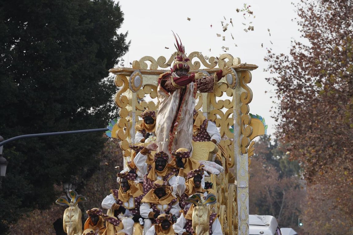 Primeros momentos de la Cabalgata de Reyes Magos de Sevilla 