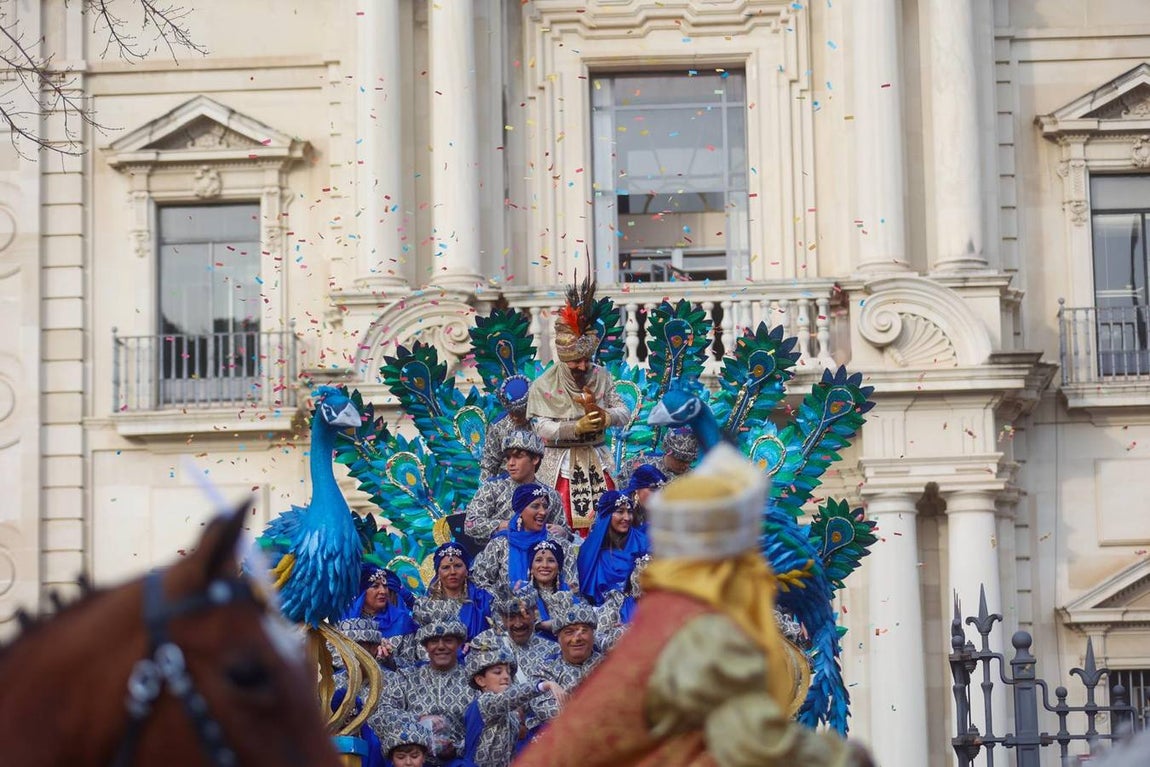 Primeros momentos de la Cabalgata de Reyes Magos de Sevilla