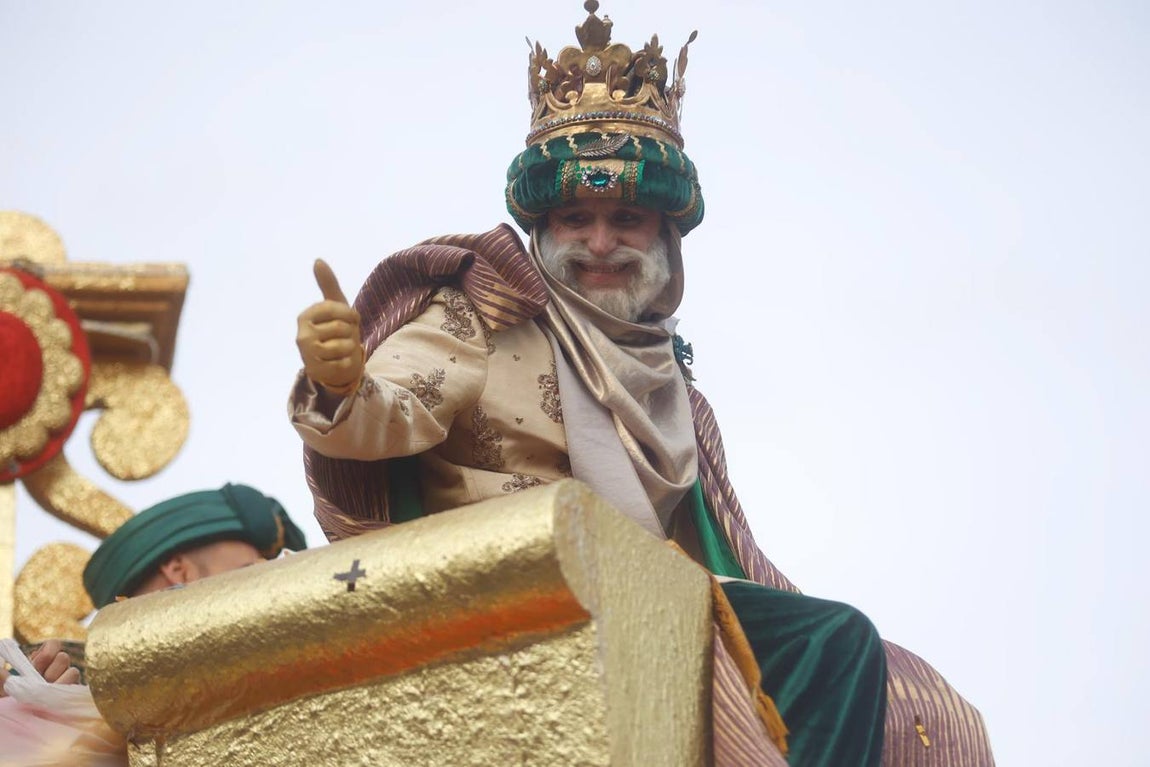 Primeros momentos de la Cabalgata de Reyes Magos de Sevilla