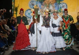 Desfile de la hermandad del Rocío de Triana en We Love Flamenco 2025, en imágenes