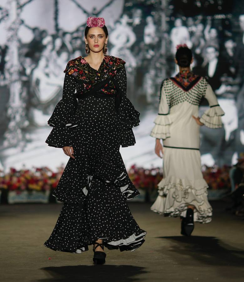 Gran variedad de colores en los trajes de Carmina, Lucía Márquez y Sueños de Abril 