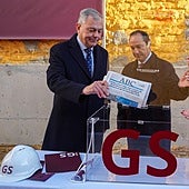 El alcalde de Sevilla, José Luis Sanz y el presidente de GS, José Luis Vera, en el acto de primera piedra