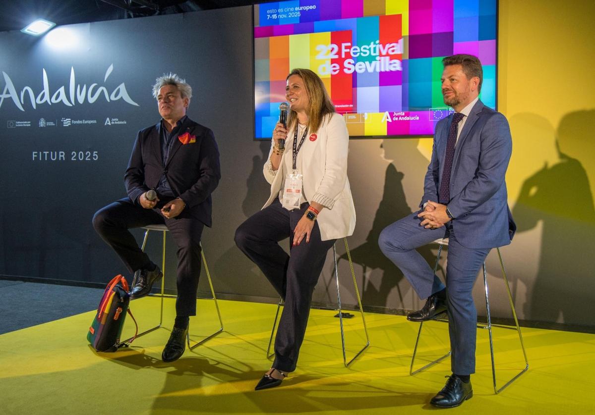 Manuel Cristóbal, Angie Moreno y José Vélez durante la presentación del Festival de Cine de Sevilla