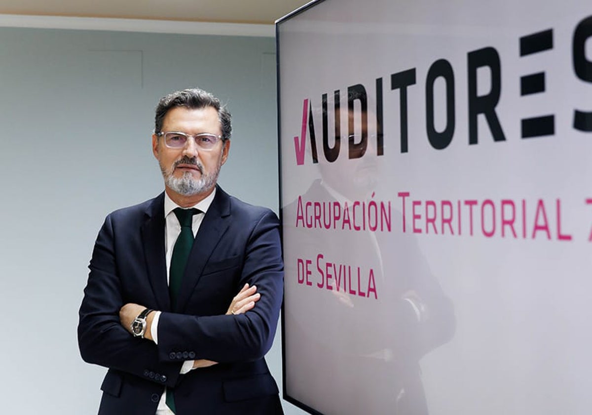 Luis Fernández, representante del Instituto de Censores Jurados de Cuentas en Sevilla