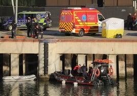 El juez da la razón a la Policía Local de Sevilla y archiva la causa por la muerte del mantero senegalés