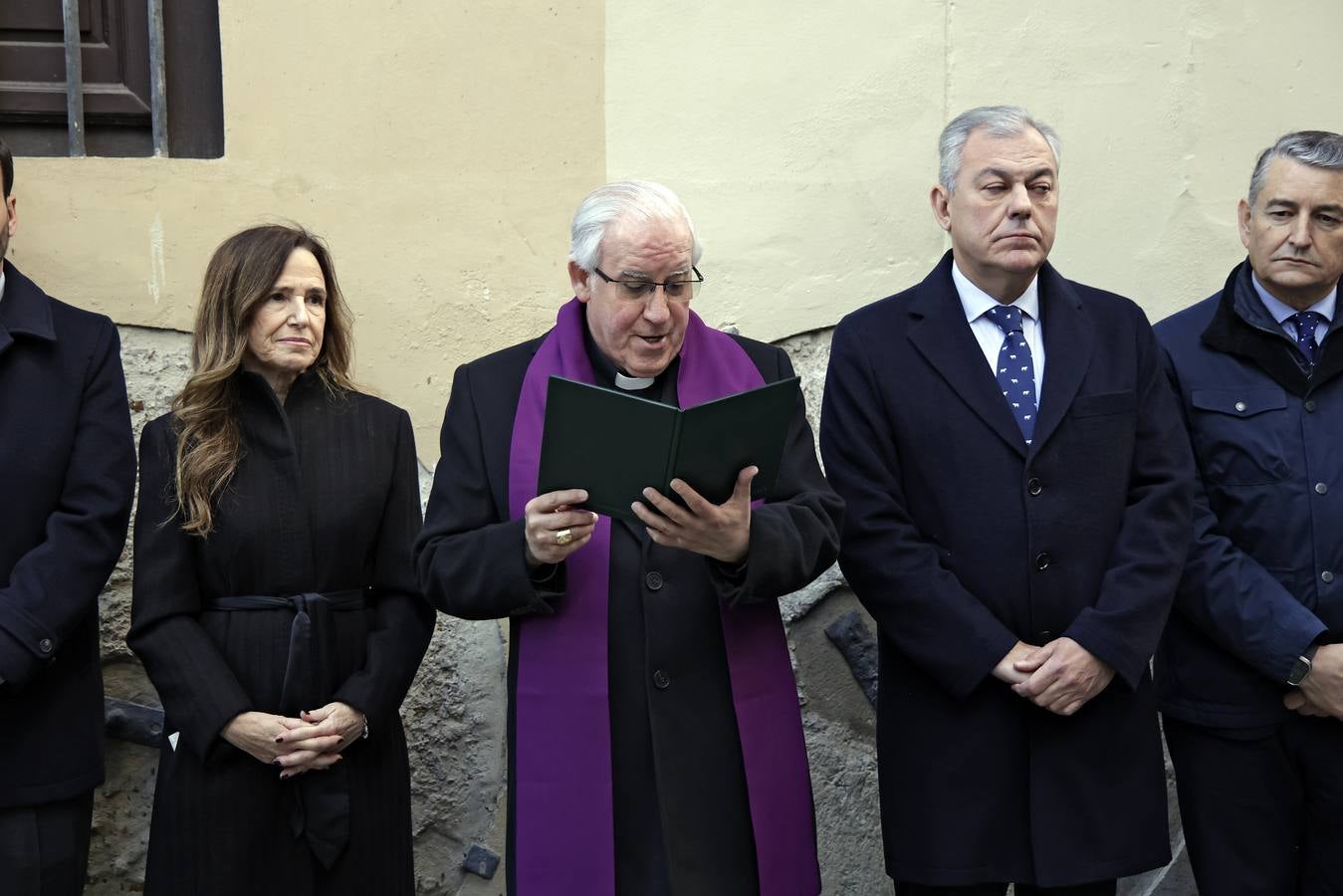 La familia Jiménez-Becerril ha estado acompañada en todo momento por representantes del Ayuntamiento de Sevilla