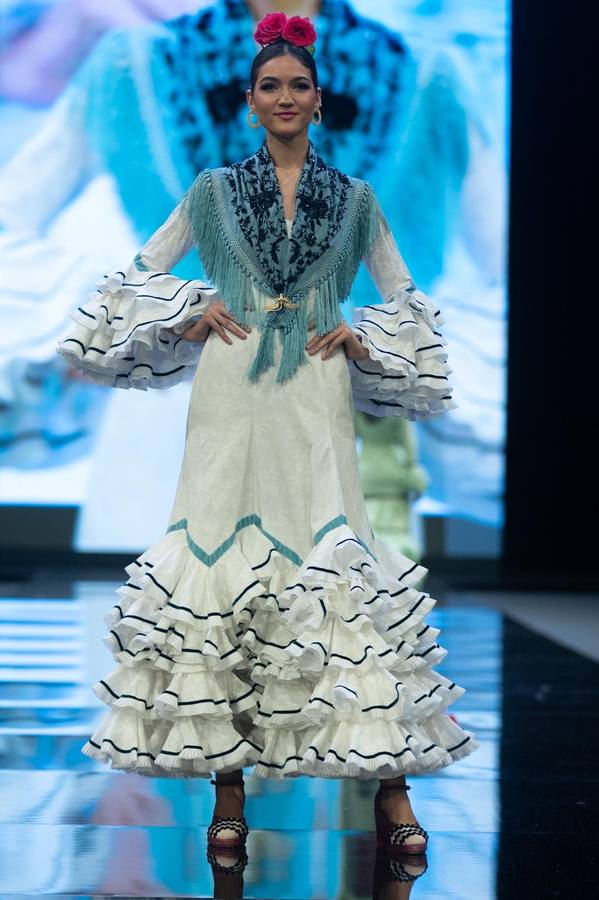 La firma Miabril presenta a una mujer muy flamenca en el Simof 2025