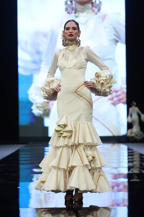 Inspiración tailandesa es la que ha tenido Aurora Gaviño en esta nueva colección