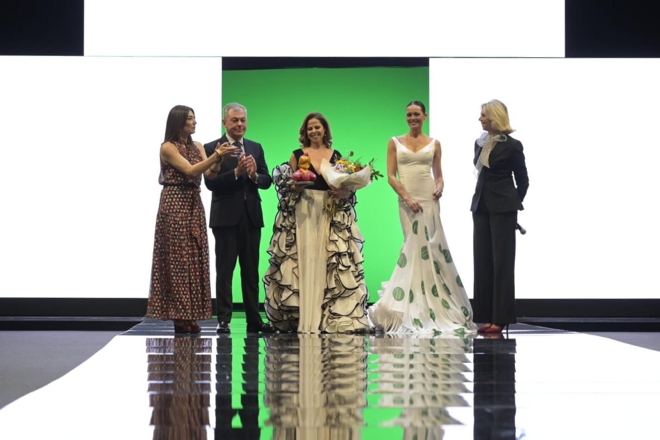 Acto inaugural de SIMOF 2025