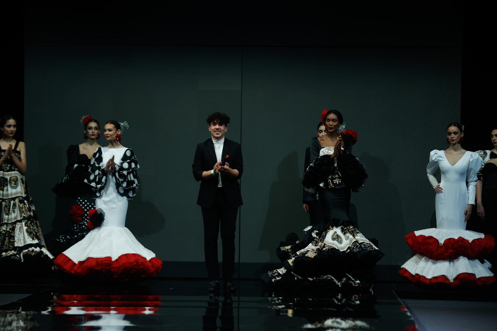 Detalle del desfile del Certamen de jóvenes diseñadores en SIMOF 2025