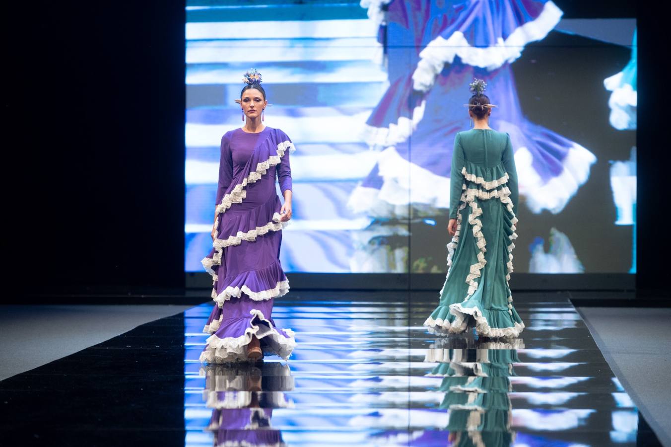 Detalles del desfile del diseñador Alonso Cózar en SIMOF 2025
