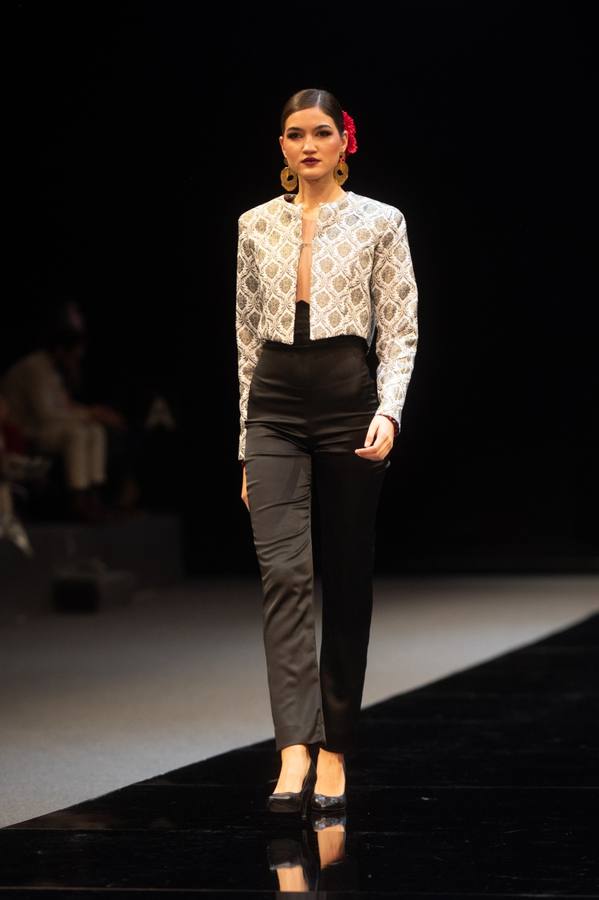 Detalles del desfile del diseñador Guillermo Peralta en SIMOF 2025